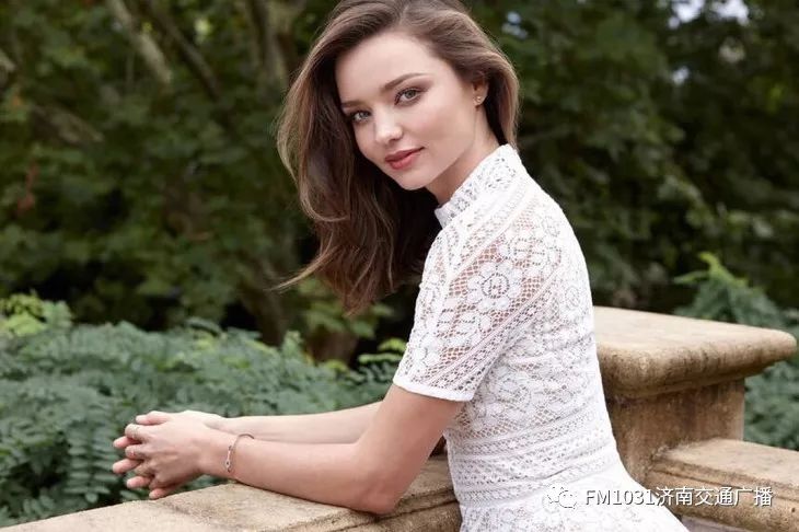 维秘模特的养颜秘方，1天1杯，美白养颜胜燕窝