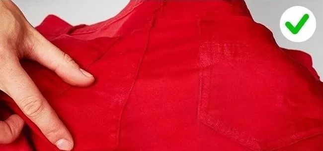 衣服发黄用什么漂白剂比较好,用漂白剂把白色衣服漂黄了怎么办