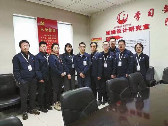 一条评论引网友愤怒,一条微博引发热议知乎