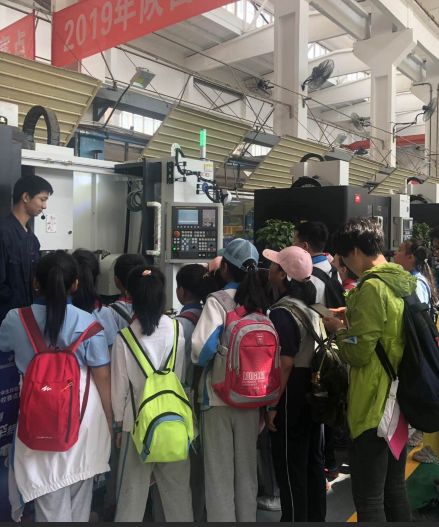 “学习航天传统文化，感知航天科技魅力”——西安电机厂子第学校研学之旅