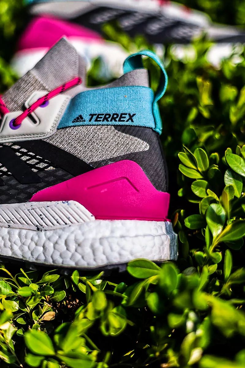 鞋圈的「全能特种兵」来了！春游出行穿它准没错！