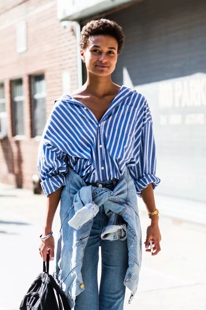 吴宣仪穿深v长裙,吴宣仪深v长裙