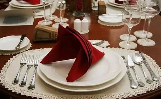 上海西餐炸猪排土豆色拉,炸猪排罗宋汤