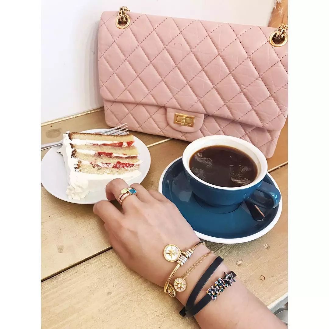 时髦办|Lisa这磨人的小甜豆，居然敢给我种草爱马仕了？？？