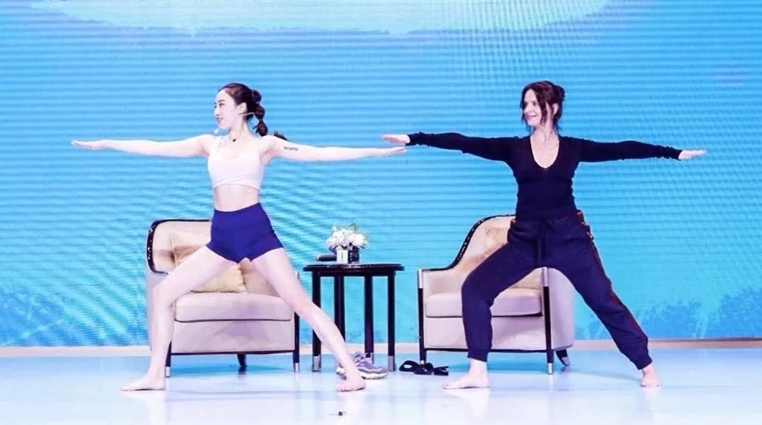 刘涛健身惊艳,刘涛沈月瑜伽