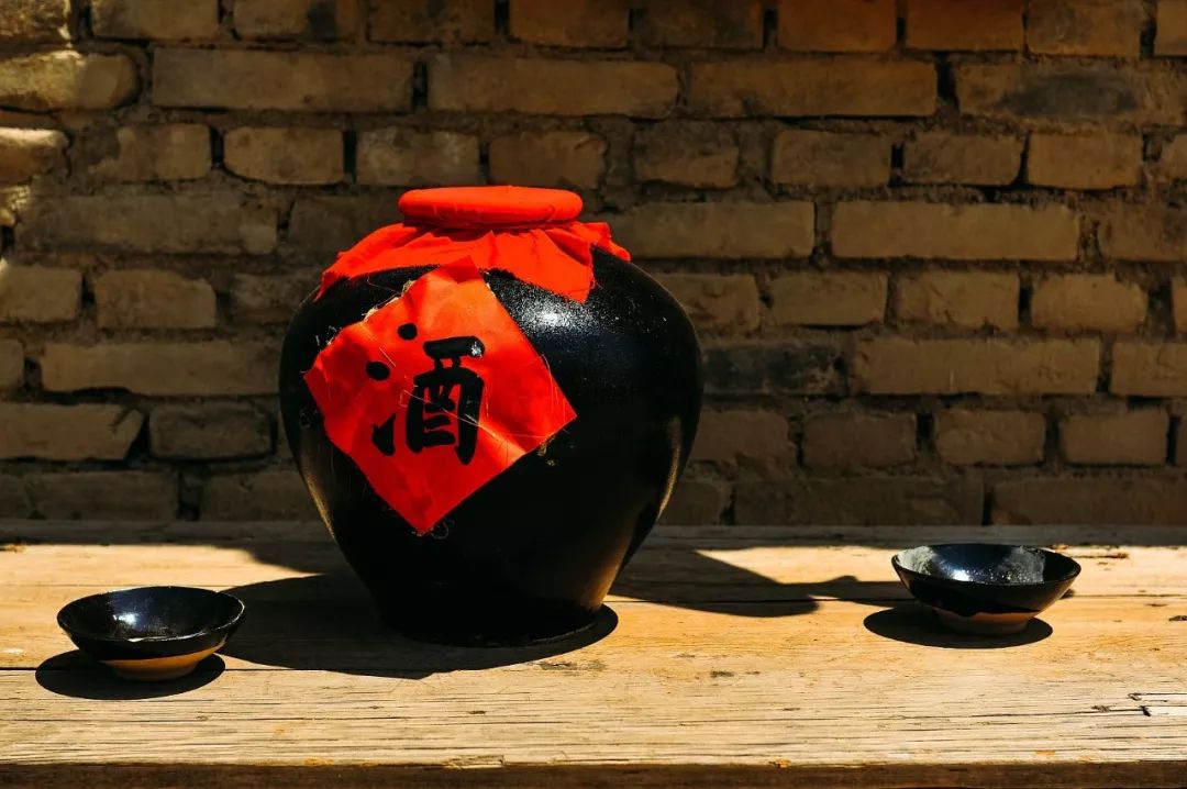 男人酒后说胡话还是吐真言,酒后说的话是胡话还是真话