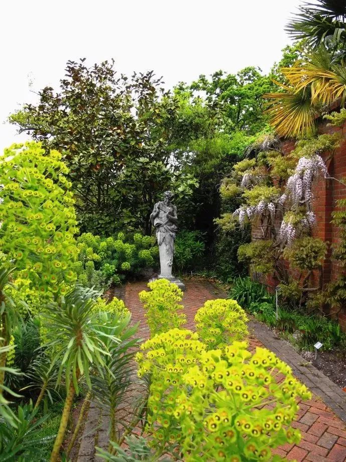 待天气晴好,伦敦阴雨天去哪旅游好