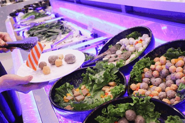 海鲜随便吃…还奖100块？遇上哈尔滨这家新店开业，减肥*党**哭了