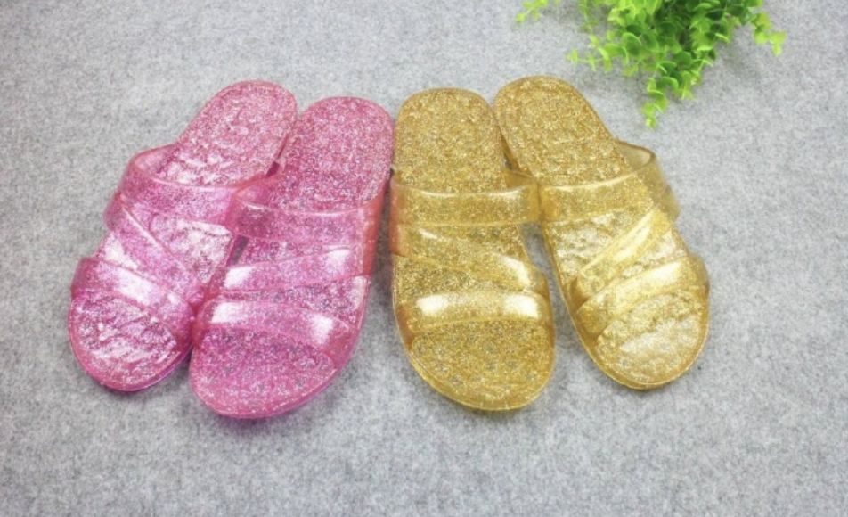 花5千买一双拖鞋,花5800买双拖鞋