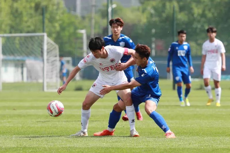 辽宁宏运足球队3比1上港,辽宁宏运足球今天的比分