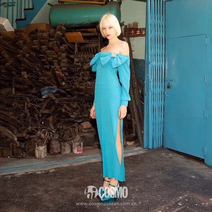 洪欣时尚穿搭,52岁洪欣日不落蔡依林