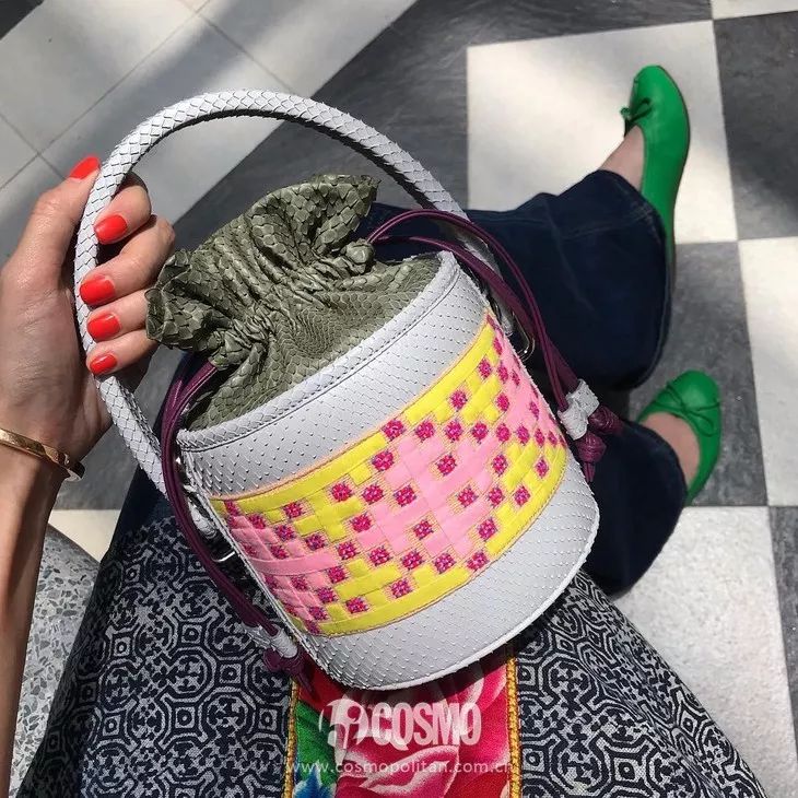 洪欣时尚穿搭,52岁洪欣日不落蔡依林