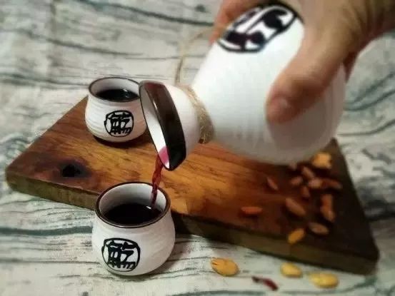 AreYouReady~~~第六届桑果紫酒节火爆来袭！采桑葚，赏演出，如此“葚”好！