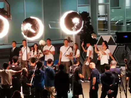 跑男来到澳门,王宝强奔跑吧兄弟上海东方明珠