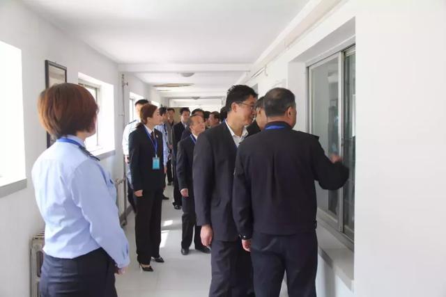 高墙里日常生活,高墙生活的真实感受