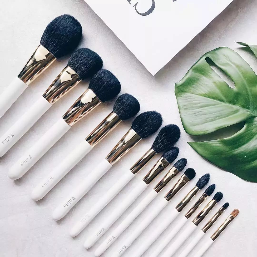 吴昕用什么气垫好用,吴昕粉底液怎么样