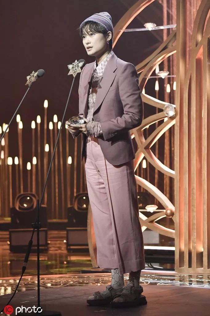 泫雅风鞋子,泫雅同款鞋子nike蒂芙尼绿怎么洗