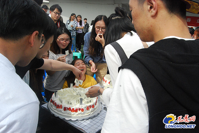 送别毕业生晚会,毕业典礼送别高三学长学姐