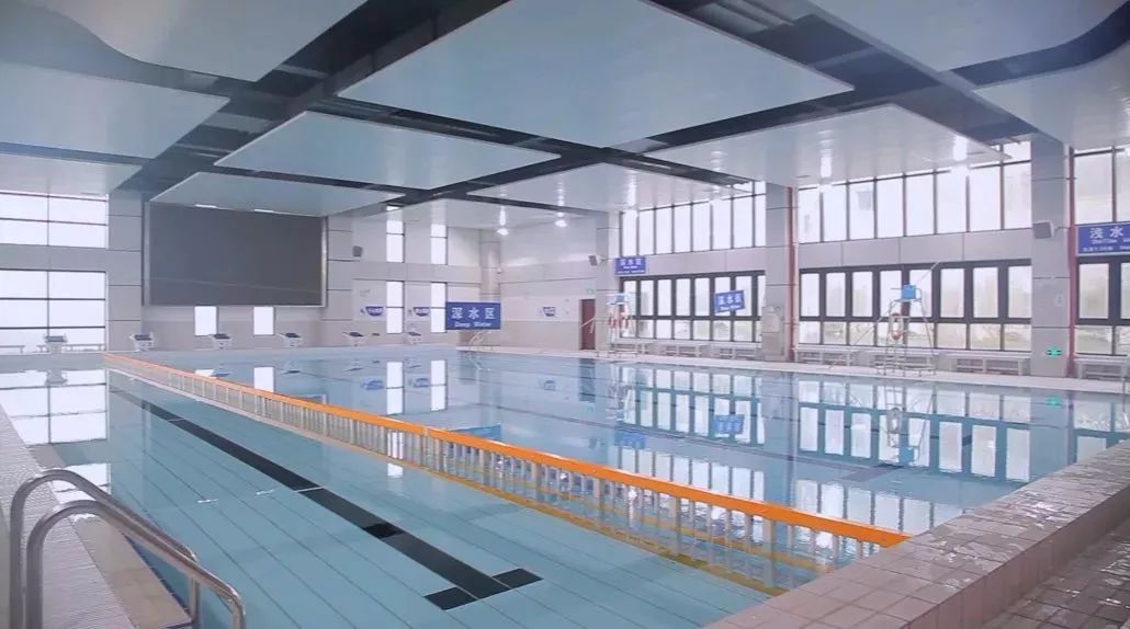 上海市宝山中学靠近复旦大学,宝山区与复旦共建学校