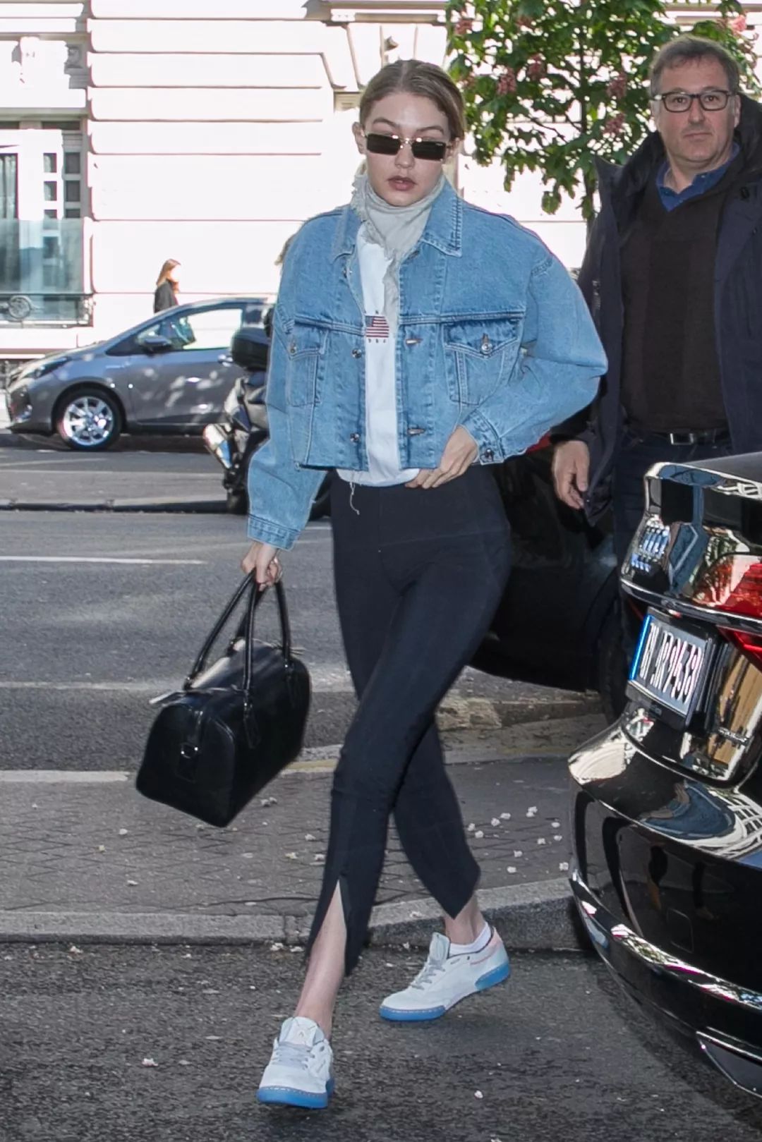 时髦人的夏天，从裤腿开衩开始