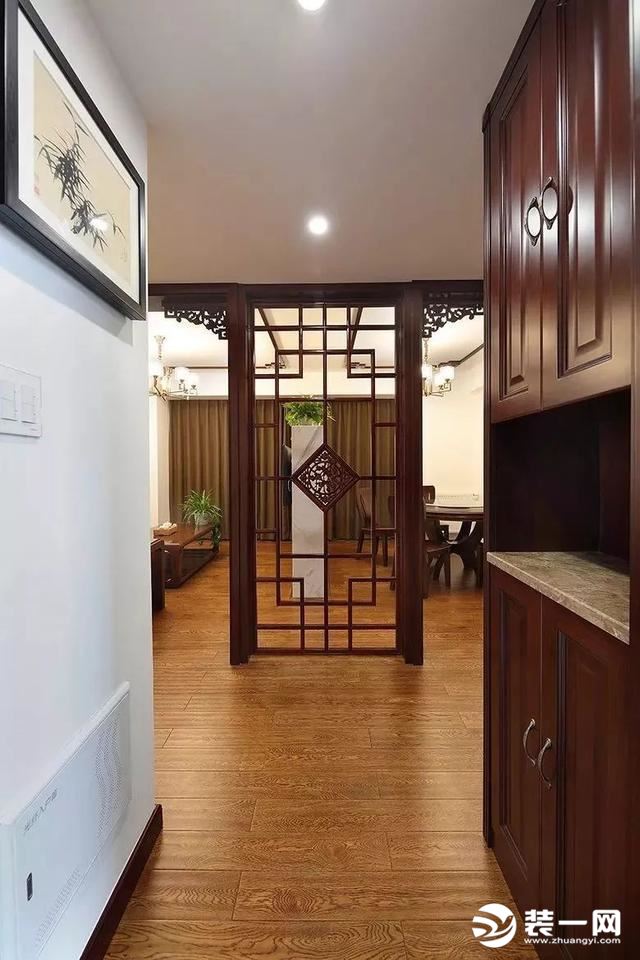 南北通透小户型玄关装饰,入门玄关隔断设计小户型