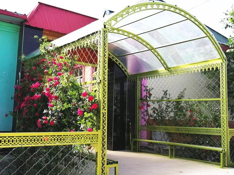 伊犁市便宜又好看的民宿,伊犁值得去的民宿