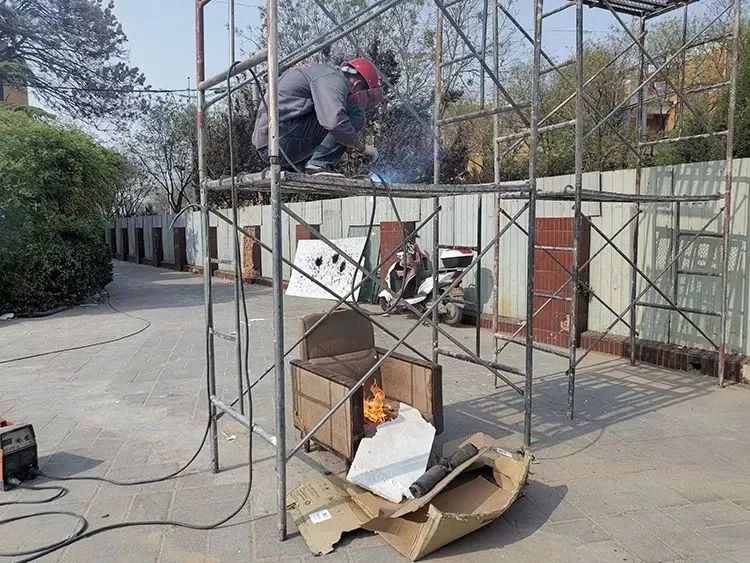 施工现场动火应办什么手续,施工现场可燃物清理