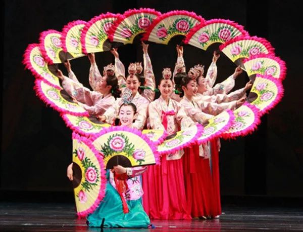 浜哄湪闊╁浗,浜哄湪闊╁浗韬笉鐢卞繁