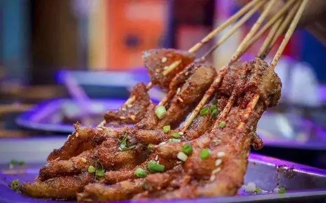 吃太多小龙虾会得什么病,吃小龙虾容易得哪种病