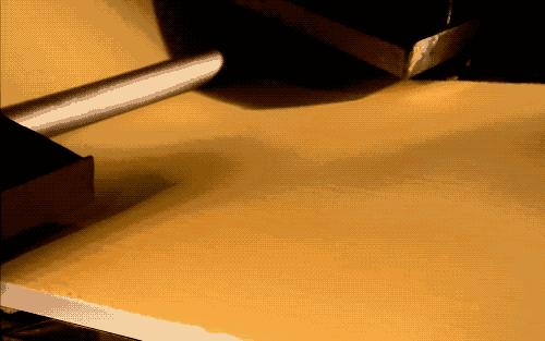 乐事薯片不碎吗,品客薯片和乐事薯片哪个好吃