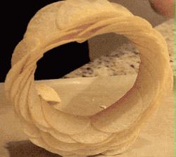 乐事薯片不碎吗,品客薯片和乐事薯片哪个好吃