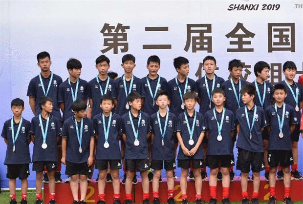 喜报青少年足球赛,喜报我校足球队再创佳绩