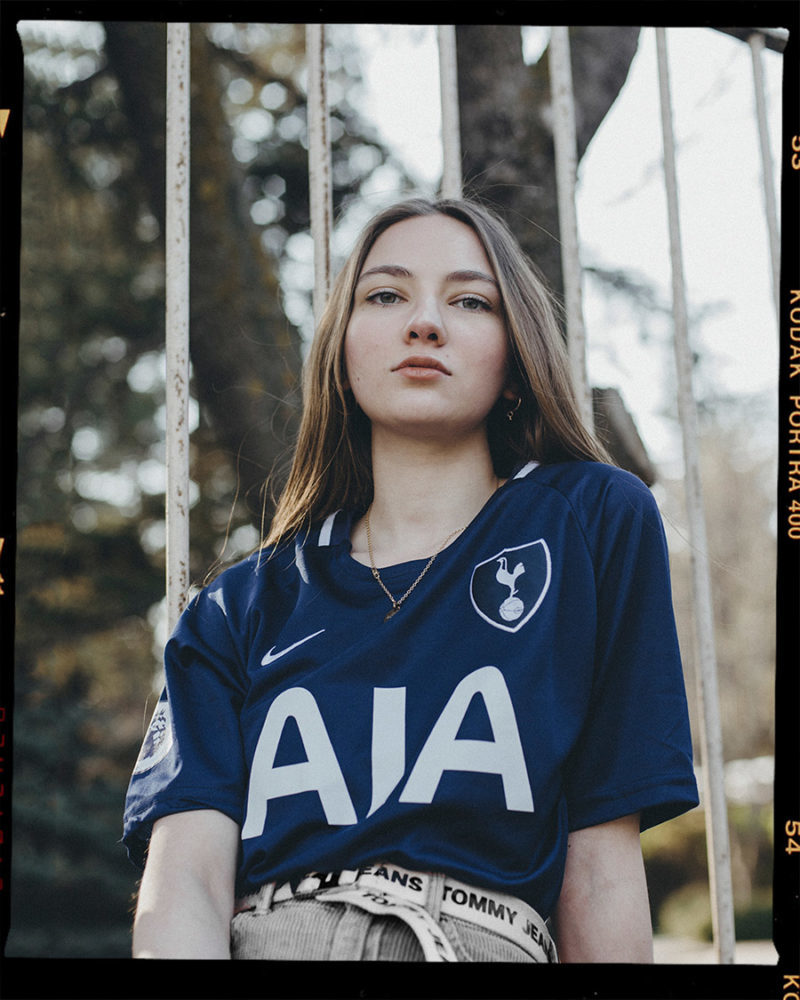 最经典好看的足球队服,美少女足球队服