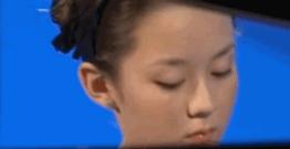 夏天被粉红色泡泡承包，嫁给爱情的女孩脸上都挂着糖霜