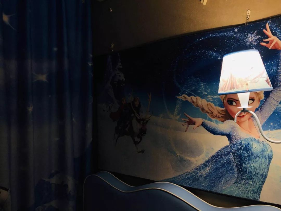 冰雪奇缘主题的儿童房,冰雪奇缘主题儿童房