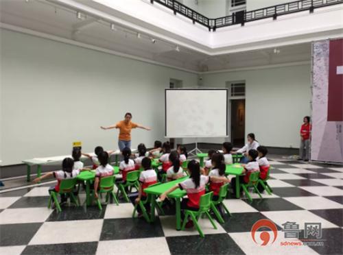 智“绘”童心“玩”美童年——青岛市市南区实验幼儿园“庆六一”幼儿创意美术画展之美术活动公益课堂纪实