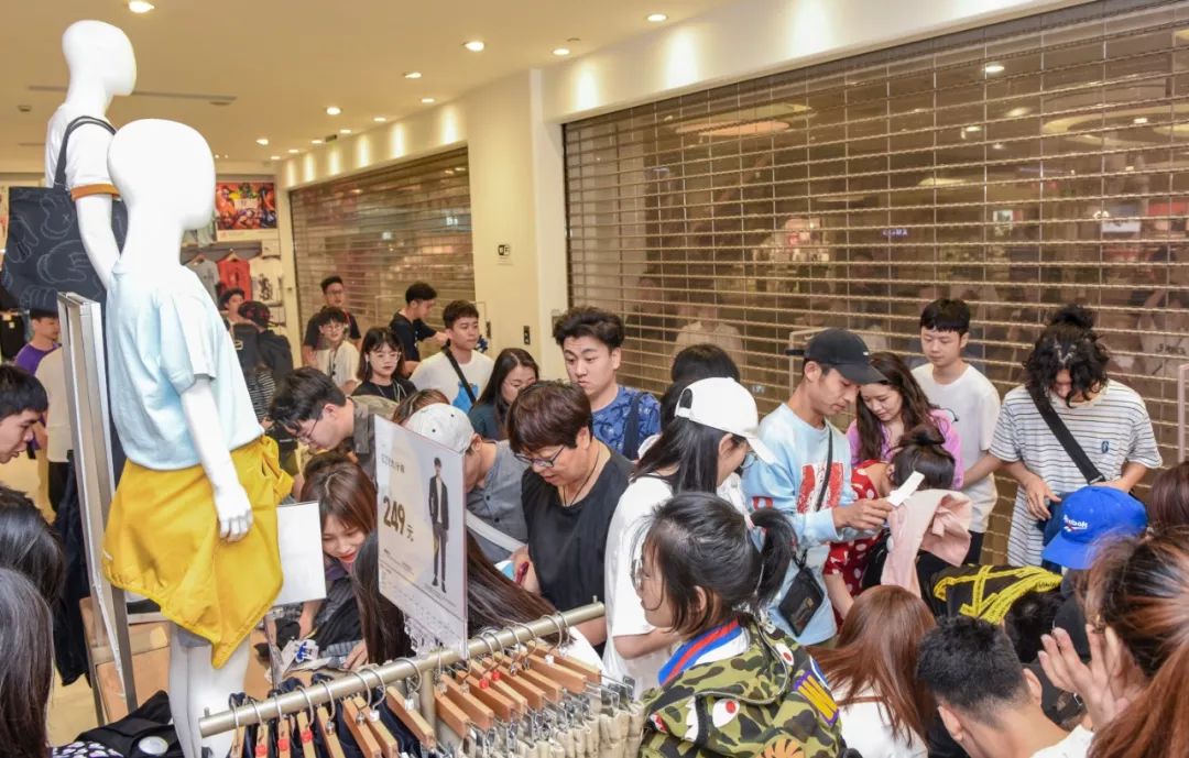 优衣库被抢购了吗,优衣库为什么总是缺货