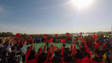 燃爆全场中国女足,唐山人为中国女足加油快闪