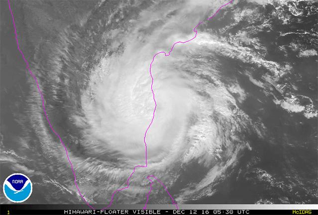 天热看看雪景视频,天热看太阳的视频