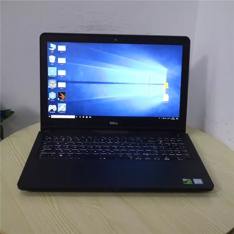 「猪王二手」1999元的吃鸡本，还带固态，真香