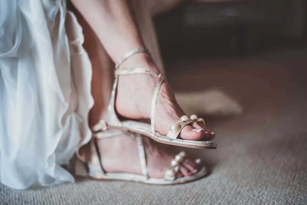 天天穿一双凉鞋,天天穿凉鞋好吗