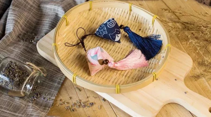 鑷墦鍏ュ啲浠ユ潵鐙緱铓婂瓙鎭╁疇,浠庡叆澶忎互鏉ュ氨鐙緱铓婂瓙鎭╁疇