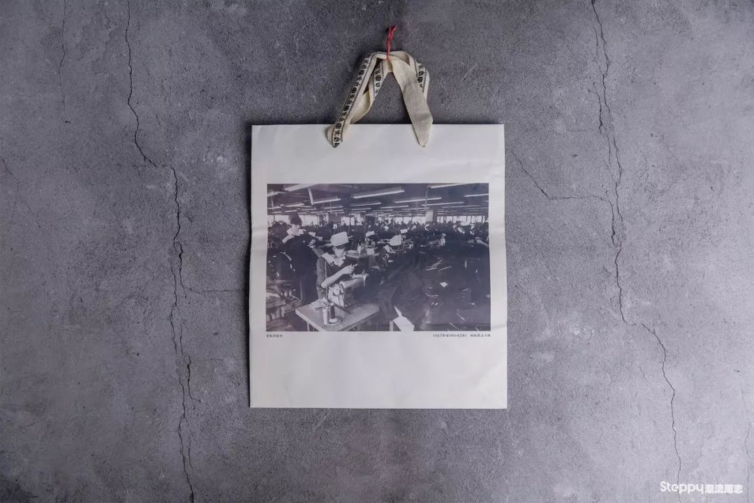 很想问问，你们有收集品牌包装袋或吊牌的癖好吗？