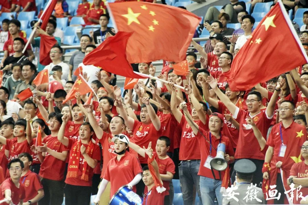 国足u20直播回放,u20中国男足2-0战胜沙特进球gif