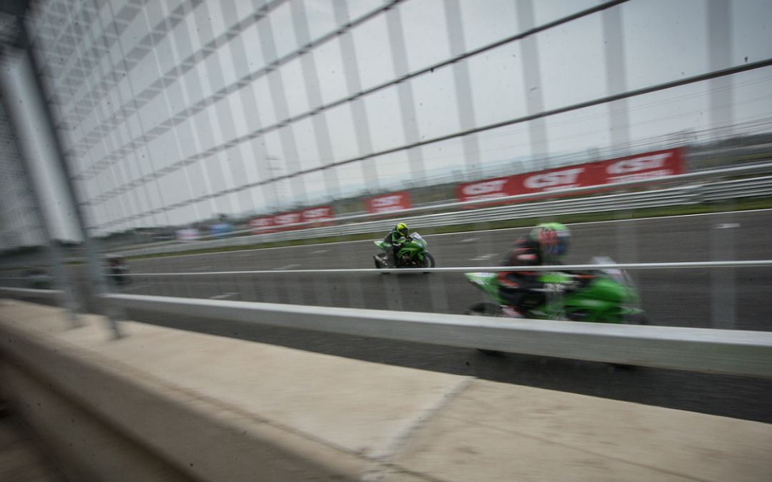 新国货雄起视频,国货高性能轮胎