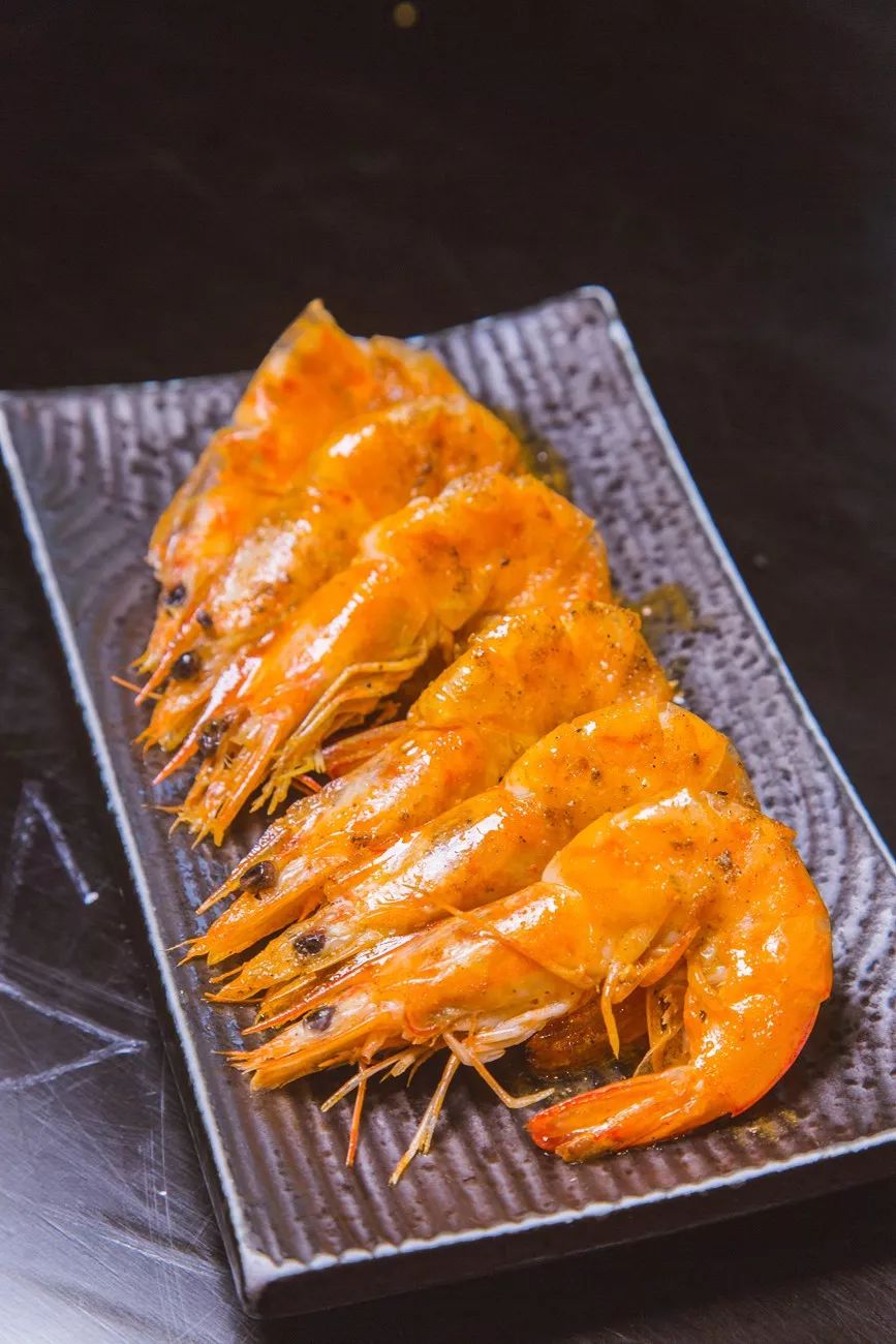 镇江宝藏日料店!15层生猛「云梯刺身」无限续,120+种自助不限量