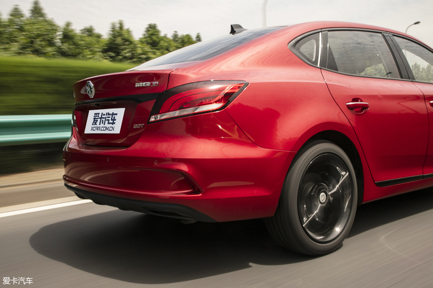 沉浸式体验2023款名爵6,21年名爵6领潮版体验