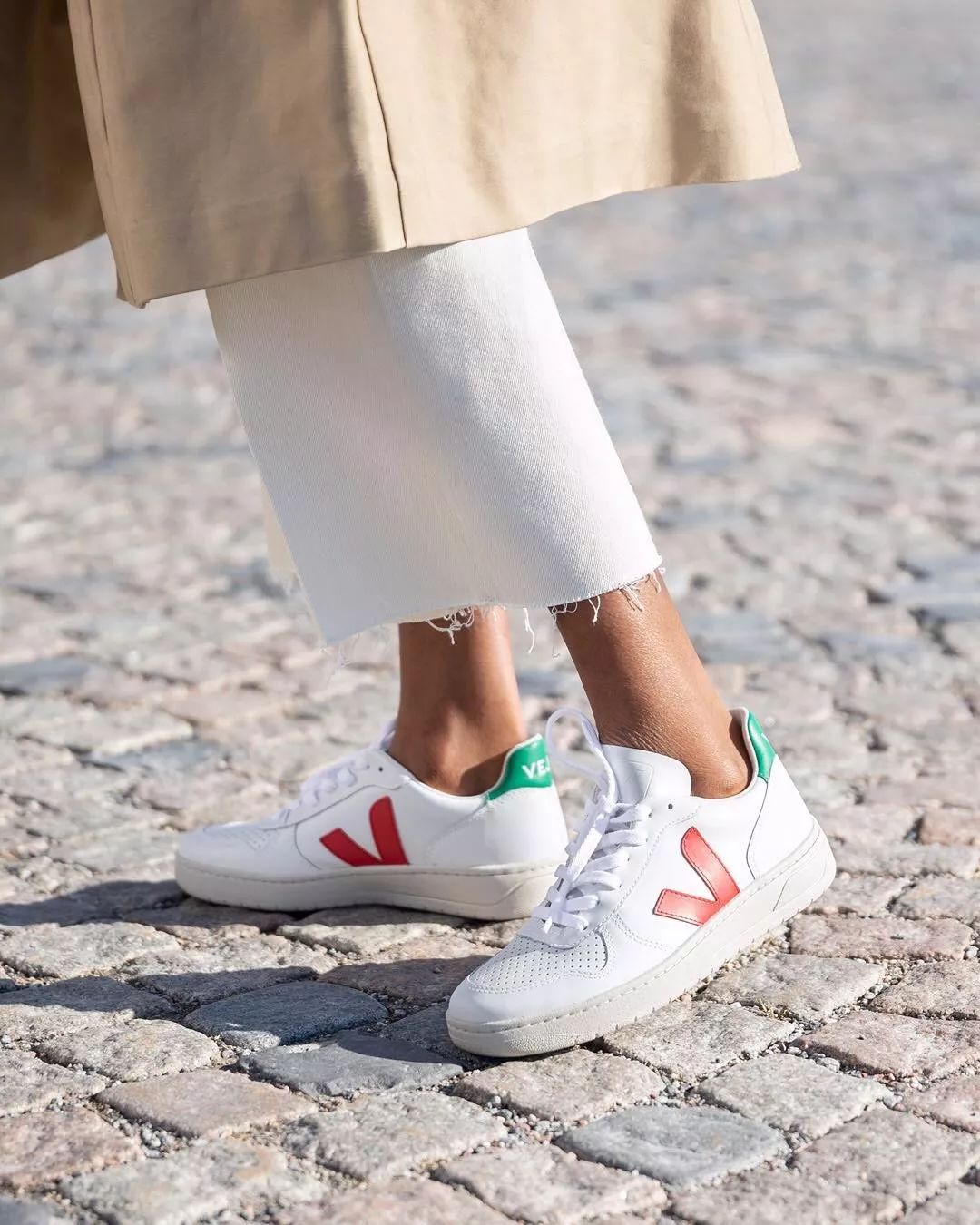 COS的同门姐妹OtherStories终于来到中国,高性价比买到好设计