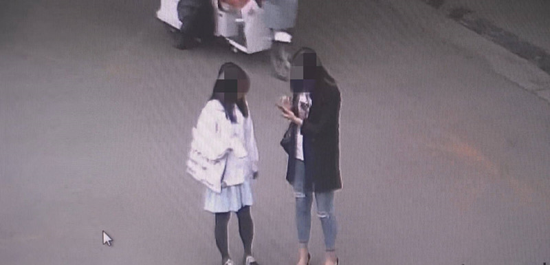 在香港旺角偶遇两位小姐姐,偶遇香港街头小姐姐