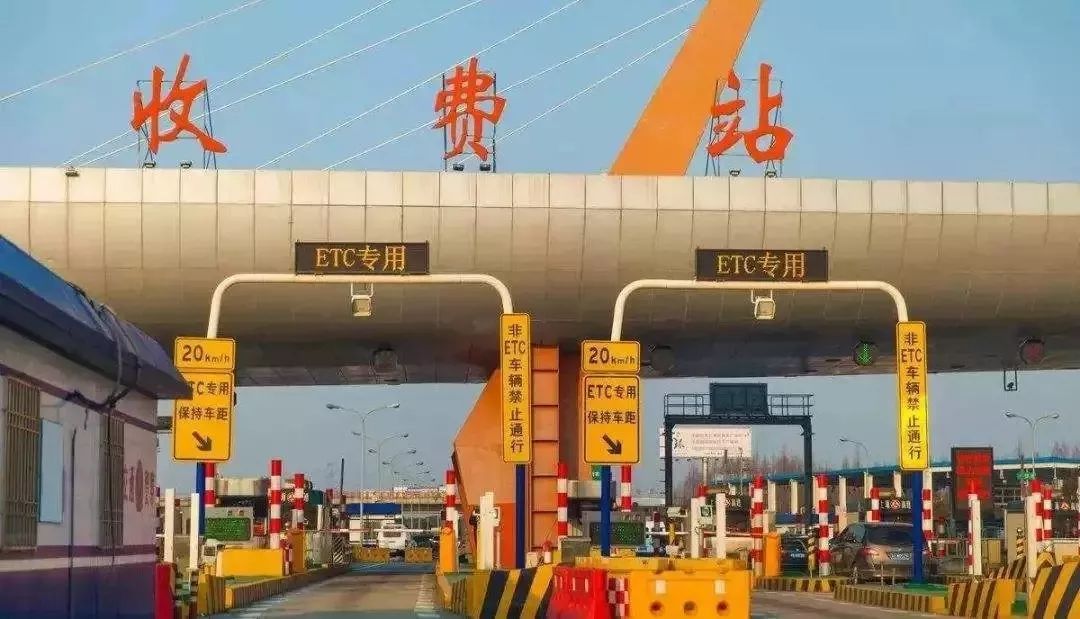 车主速看最新礼让行人规则公布,车主速看车险五大变化